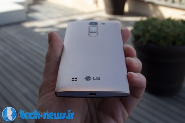 LG Magna hands-on - All about that curve, 'bout that curve, no P-OLED 5