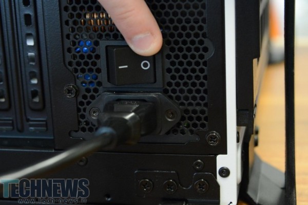 INSTALLING A NEW PC GRAPHICS CARD IS EASIER THAN YOU THINK 2