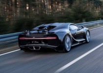 Bugatti-Chiron-Driving-Shots-5-696x465