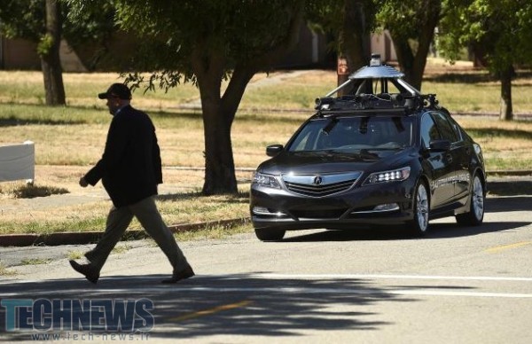 Honda demos its self-driving car at California test track3