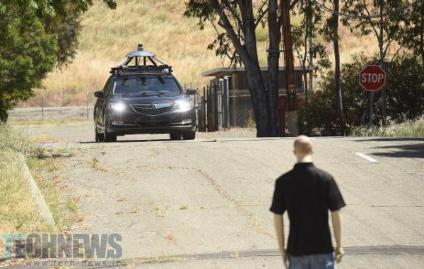 Honda demos its self-driving car at California test track6