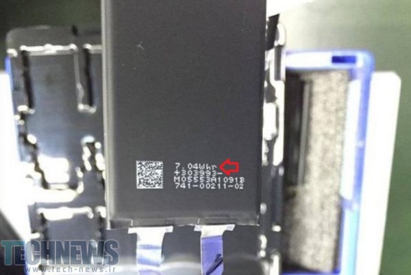 Images-of-purported-iPhone-7-battery-reveals-a-larger-Watts-hour-reading