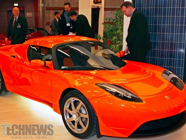teslas-also-has-plans-to-introduce-a-next-generation-roadster-in-2019