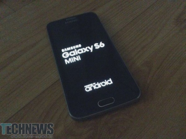 اولین تصاویر از گوشی‌هوشمند Galaxy S6 mini لو رفت!