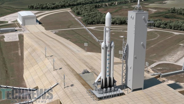 بهار 2016، زمان پرتاب فضاپیمای فالکون هِوی شرکت SpaceX