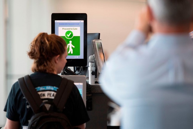سیستم تشخیص چهره قدرتمند در فرودگاه‎های ایالات متحده
