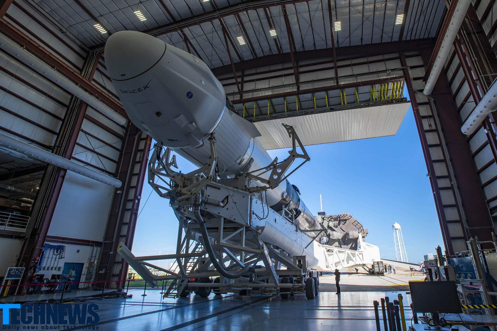 اسپیس ایکس دراگون ۲ را با موفقیت به ایستگاه فضایی بین المللی ارسال کرد