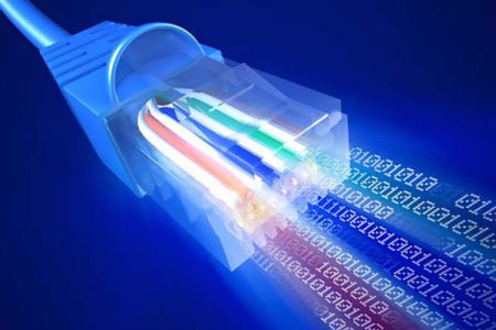 توسعه شبکه فیبر نوری در کشور اینترنت نامحدود واقعی را برای کاربران به ارمغان می‌آورد