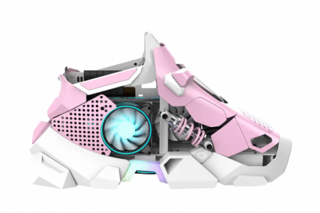 کولر مستر از جدیدترین کیس خود با طراحی کفش ورزشی رونمایی کرد