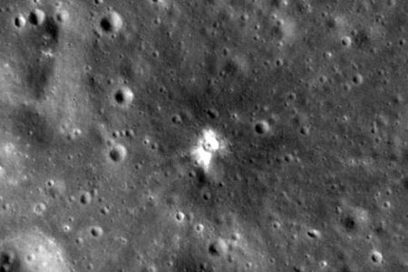 محققان در شناسایی موشک در حال برخورد به ماه اشتباه کردند