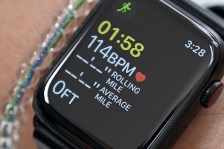 قابلیت نظارت بر فشار خون تا سال ۲۰۲۴ به اپل واچ اضافه نمی شود
