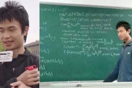 نابغه چینی در حل یک مسئله ریاضی دشوار به تیم دکترای ریاضی کمک کرد