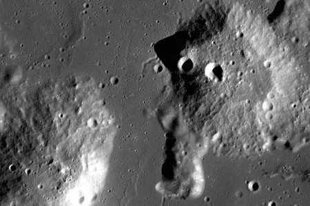 ناسا در تدارک یک ماموریت جدید در آتشفشان های مرموز ماه