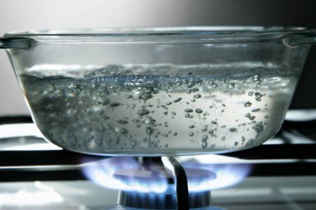 روش جدید پژوهشگران ام‌آی‌تی برای جوشاندن آب با مصرف انرژی کمتر