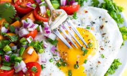 افراد گیاهخوار نیز می توانند از تخم مرغ در سبد غذایی خود استفاده می کنند