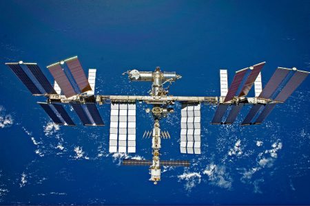 فضانوردان ایستگاه فضایی بین المللی یک سپر تشعشع جدید را آزمایش می کنند