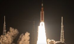 راکت قدرتمند SLS آغازگر ماموریت آرتمیس با موفقیت پرتاب شد