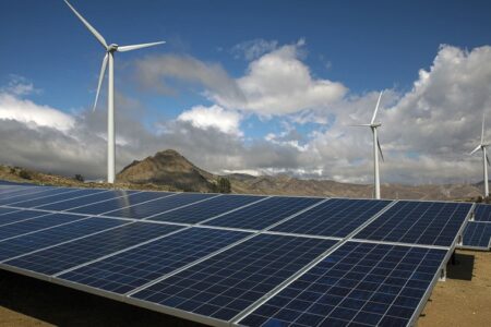 طراحی سیستم جدید برای بهره گیری همزمان از انرژی باد و خورشید
