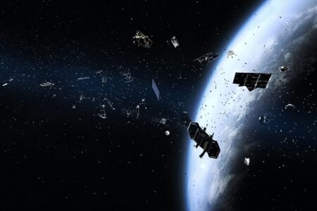 کارشناسان نسبت به احتمال وقوع جنگ در فضا هشدار دادند