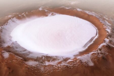 یخسارهای روی زمین می توانند به کشف آب روی مریخ کمک کنند