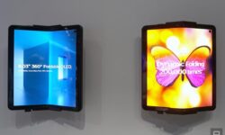 ال جی یک پنل OLED با قابلیت خم شدن به هر دو طرف توسعه داد