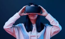 هدست واقعیت ترکیبی اپل تنها با دستورات صوتی برنامه می سازد
