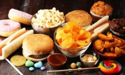 افسردگی نتیجه استفاده از غذاهای فرآوری شده