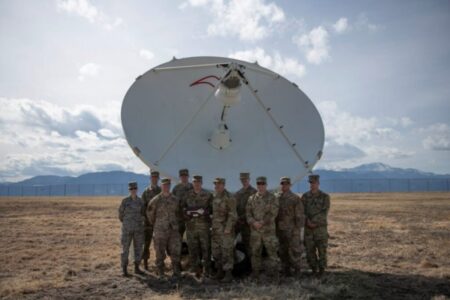 سلاح جدید آمریکا برای مسدودسازی سیگنال‌های ماهواره‌های چین و روسیه
