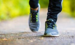 کاهش خطر مرگ با کمک ۴۰۰۰ قدم پیاده‌روی در روز