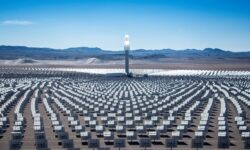 موفقیت بزرگ استرالیا در تولید انرژی خورشیدی با کمک آینه‌ها