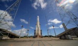 موشک آریان ۶ آژانس فضایی اروپا برای پرتاب آماده است