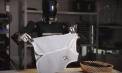 ساخت ربات انسان نمایی که می‌تواند خانه داری کند
