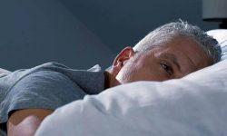 افزایش احساس پیری در افراد تنها با دو شب کم خوابی مداوم