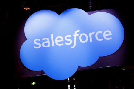 سقوط آزاد سهام Salesforce در پی پیش‌بینی هوش مصنوعی