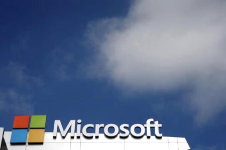 مایکروسافت بخاطر کورتانا ۲۴۲ میلیون دلار جریمه شد