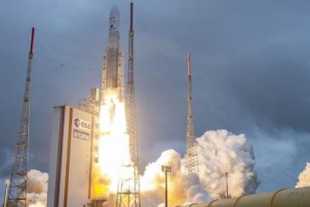 راکت نسل جدید آریان ۶ متعلق به آژانس فضایی اروپا هفته آینده پرتاب می‌شود