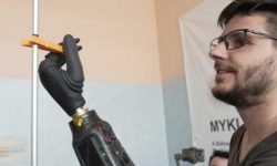  آهن‌رباهای هوشمند امکان کنترل دست مصنوعی با فکر را فراهم کردند