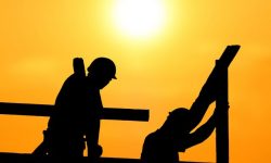 توسعه حسگرهای پوشیدنی برای پیش‌بینی و پیشگیری از گرمازدگی در محیط‌های کاری