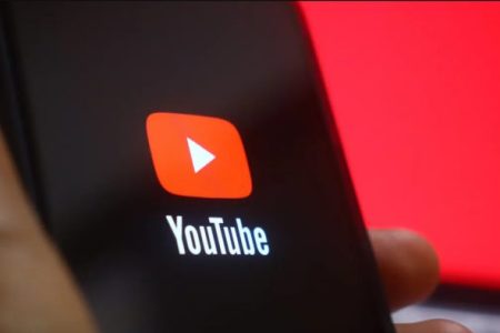 یوتیوب قابلیت دانلود را رایگان کرد اما با کیفیتی که به سختی قابل مشاهده است!