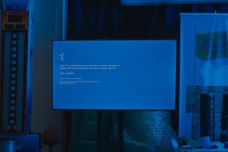 حمله اپل به ویندوز با پرچم «صفحه آبی مرگ»؛ آیا Mac امن‌ترین پلتفرم دنیاست؟