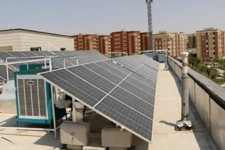 نخستین نیروگاه خورشیدی مدارس پایتخت در هنرستان راهیان قدس افتتاح شد