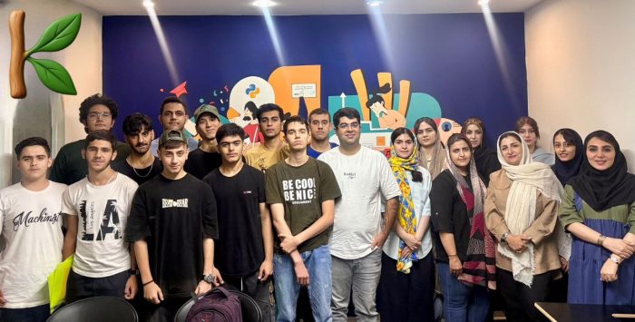 بوت کمپ برنامه نویسی کاروکمپ