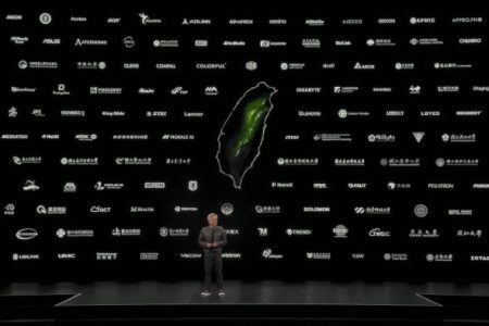 مدیرعامل انویدیا از نقش کلیدی TSMC و فاکس‌کان در آمریکا قدردانی کرد