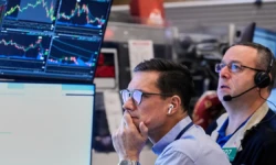 AI agent ها بازار نرم افزار سازمانی و مشاغل مشاوره ای را متزلزل کرده است